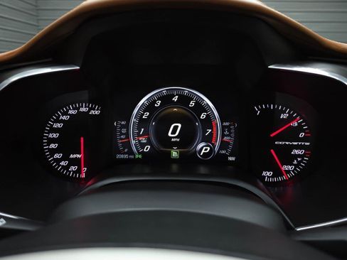 Used 2016 Chevrolet Corvette Stingray Convertible w/ 3LT Preferred Equipment Group RWD image 21