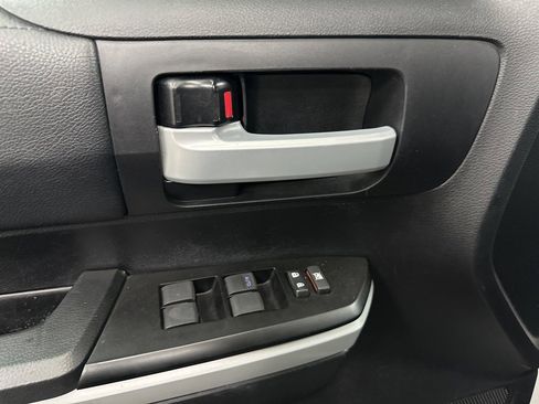 Used 2021 Toyota Tundra SR5 w/ TRD Off-Road Plus Package image 18