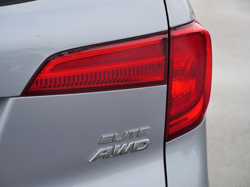 Used 2016 Honda Pilot Elite image 17