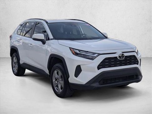 Certified 2022 Toyota RAV4 XLE image 3