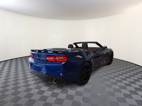 Used 2024 Chevrolet Camaro LT RWD image 6