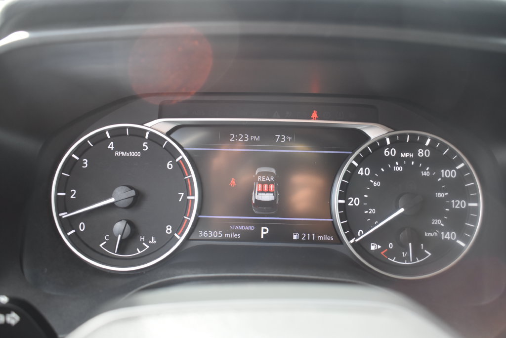 Used 2025 Nissan Rogue SV FWD image 28