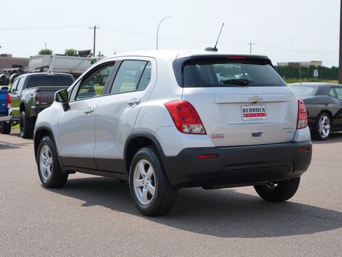 Used 2016 Chevrolet Trax LS AWD/4WD image 5