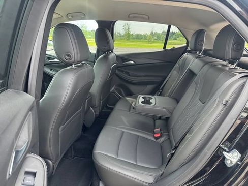 Used 2025 Buick Encore GX Avenir w/ Avenir Convenience Package AWD/4WD image 16