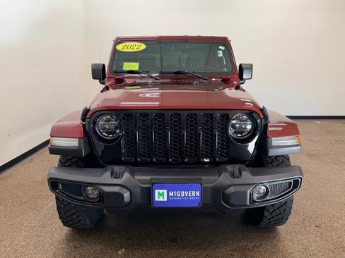 Used 2022 Jeep Gladiator Sport AWD/4WD image 8