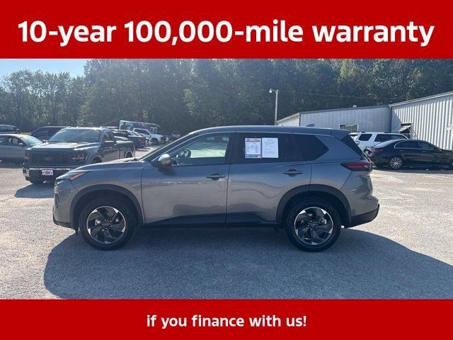 Used 2025 Nissan Rogue SV AWD/4WD image 1
