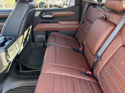 Certified 2025 GMC Sierra 1500 Denali Ultimate image 31