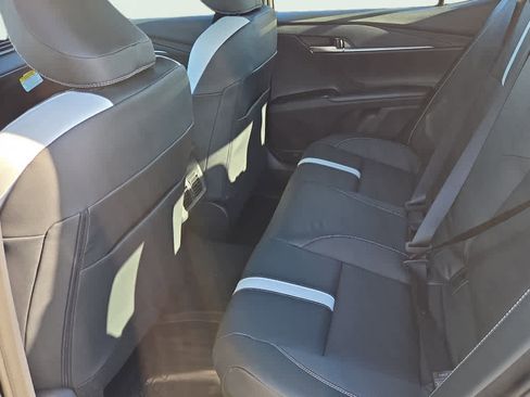 New 2026 Toyota Camry Hybrid image 18