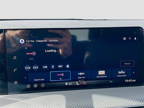 New 2026 Nissan Kicks SR image 14