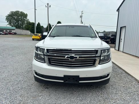 Used 2017 Chevrolet Suburban Premier AWD/4WD image 4