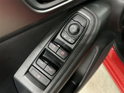 Certified 2025 Subaru Impreza 2.0i image 16