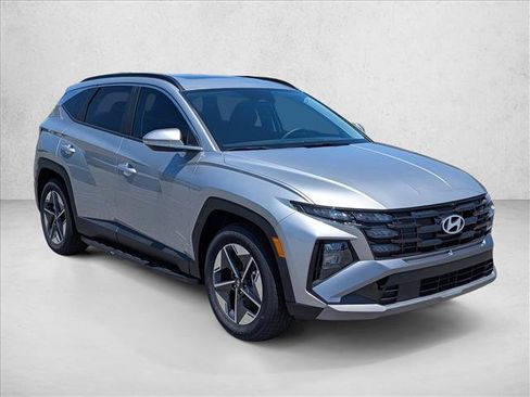 New 2026 Hyundai Tucson SEL FWD image 3