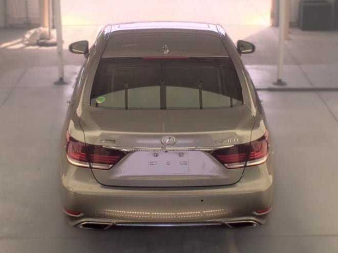Used 2017 Lexus LS 460 F Sport RWD image 5