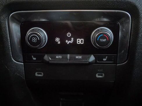 Used 2024 Chevrolet Tahoe High Country image 25