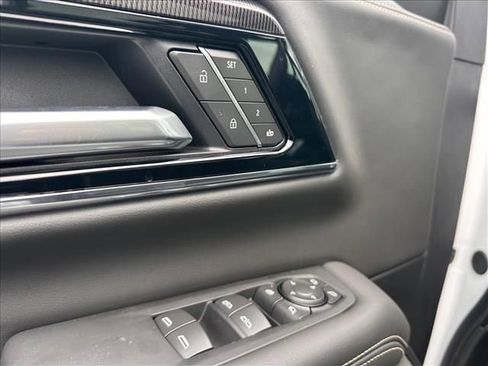 New 2026 GMC Yukon XL Elevation w/ Elevation Premium Package image 27