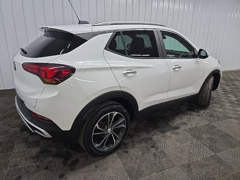 Used 2022 Buick Encore GX Select image 3