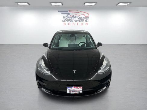 Used 2023 Tesla Model 3 Standard Range RWD image 2