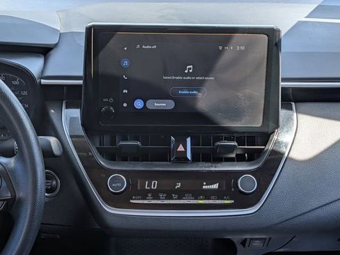 Used 2025 Toyota Corolla LE image 15