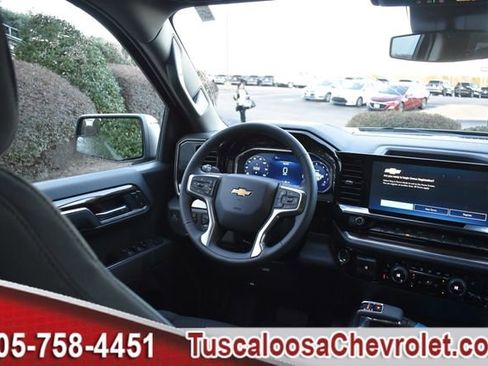 New 2026 Chevrolet Silverado 1500 LT image 18