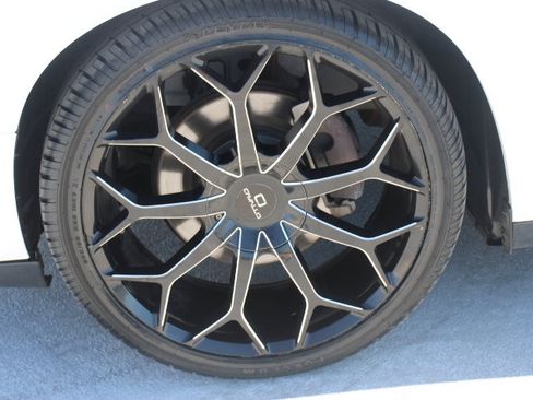 Used 2020 Dodge Challenger GT w/ Plus Package RWD image 9