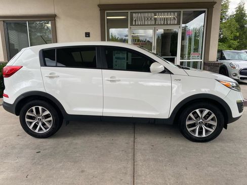 Used 2014 Kia Sportage LX AWD/4WD image 6