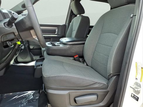 Used 2024 RAM 1500 Warlock RWD image 22