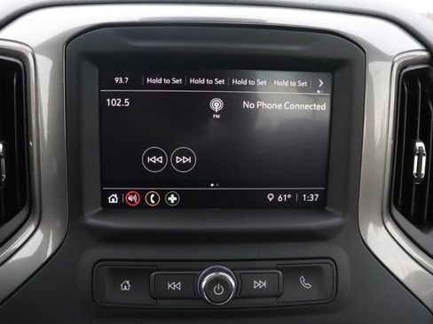 Used 2025 Chevrolet Silverado 1500 W/T image 17