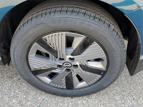 New 2025 Nissan Murano SL image 5