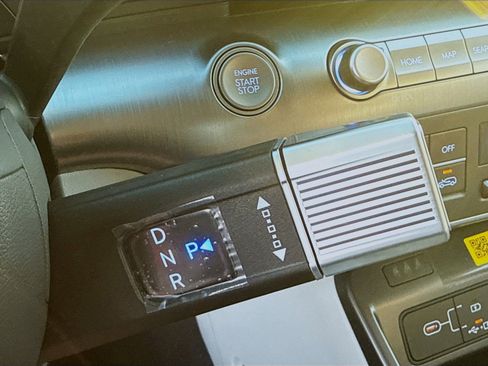 New 2026 Hyundai Kona Limited FWD image 12