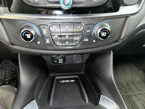 Certified 2023 Chevrolet Traverse RS w/ LPO, Floor Liner Package image 17