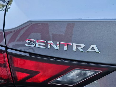 Used 2024 Nissan Sentra SV FWD image 30