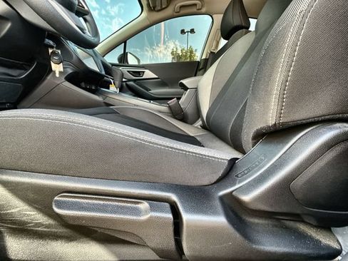 Used 2025 Subaru Impreza 2.0i AWD/4WD image 12