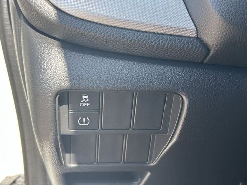 Used 2019 Honda CR-V LX image 31