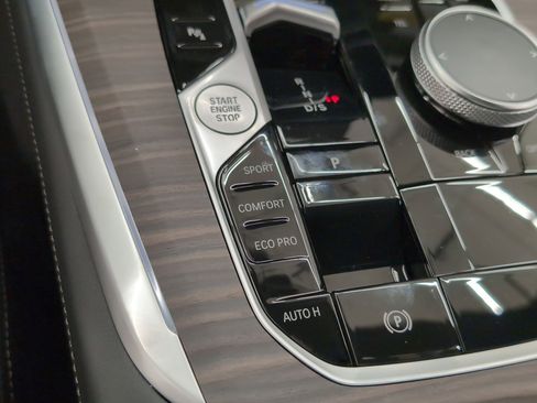 Used 2026 BMW X5 sDrive40i w/ Premium Package image 22