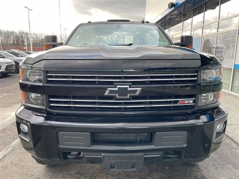 Used 2016 Chevrolet Silverado 2500 LT w/ Midnight Edition image 28