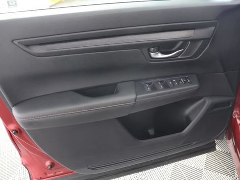Used 2025 Honda CR-V Sport image 26