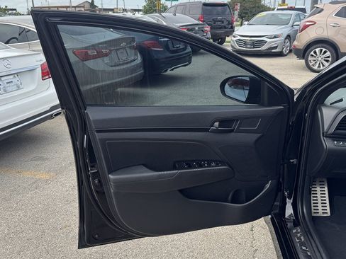 Used 2019 Hyundai Elantra Sport w/ Cargo Package FWD image 14