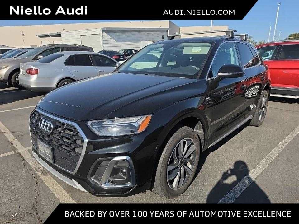 Used 2023 Audi Q5 2.0T Premium Plus w/ Premium Plus Package AWD/4WD image 1