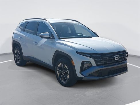New 2026 Hyundai Tucson SEL image 3