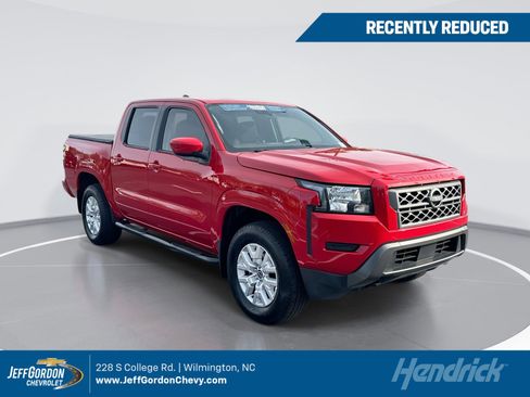 Used 2022 Nissan Frontier SV w/ Technology Package image 1