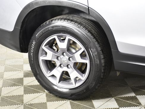 Certified 2023 Honda Passport TrailSport image 57