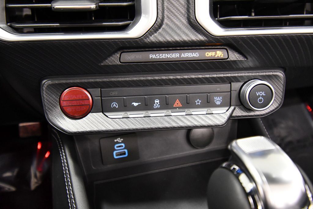 Used 2025 Ford Mustang GT Premium RWD image 23