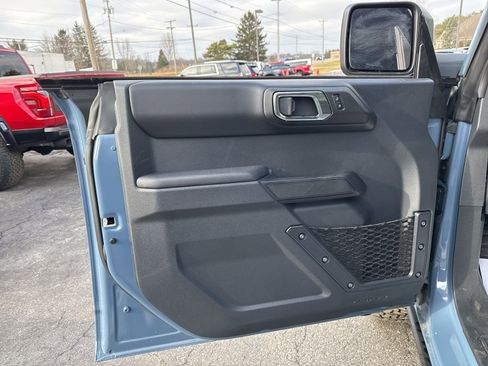 New 2025 Ford Bronco Badlands image 18