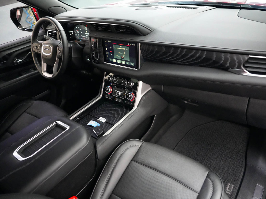 Used 2023 GMC Yukon Denali AWD/4WD image 39