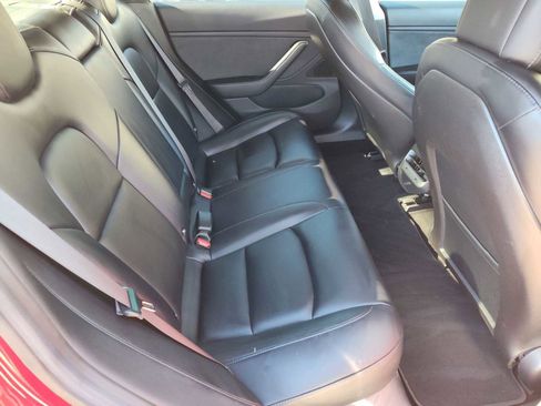 Used 2018 Tesla Model 3 Long Range image 21
