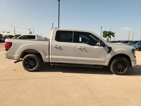 New 2026 Ford F150 XLT w/ Equipment Group 302A MID RWD image 7