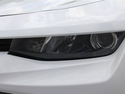 Used 2017 Chevrolet Camaro LT RWD image 13