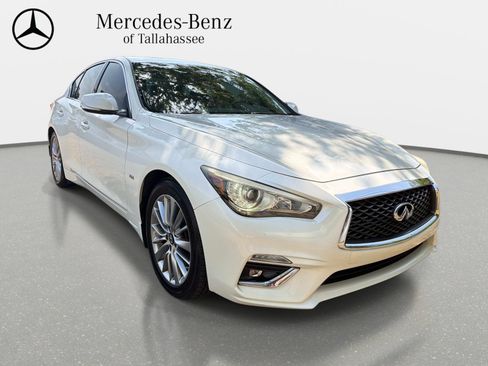 Used 2018 INFINITI Q50 Luxe w/ Cargo Package (L95) RWD image 3