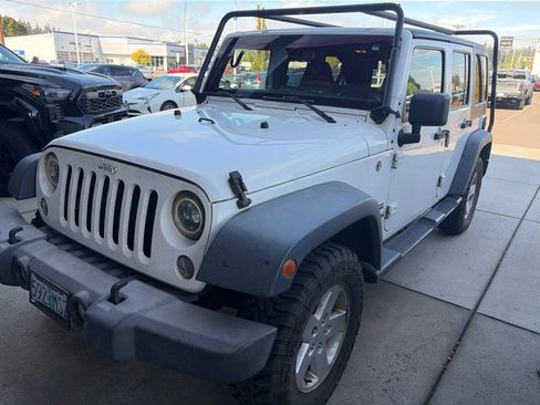 Used 2018 Jeep Wrangler Unlimited Sport S AWD/4WD image 8