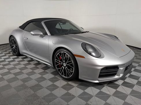 Certified 2026 Porsche 911 Carrera 4S AWD/4WD image 9